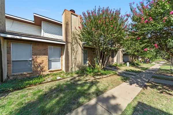 Mesquite, TX 75150,4942 Regal Bluff