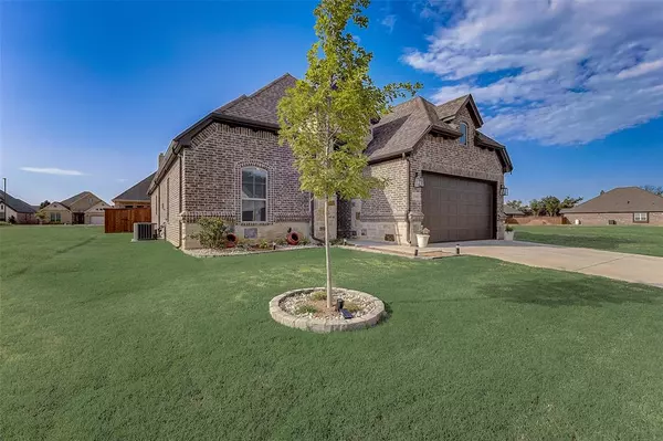 Granbury, TX 76048,1341 Highland Park Circle