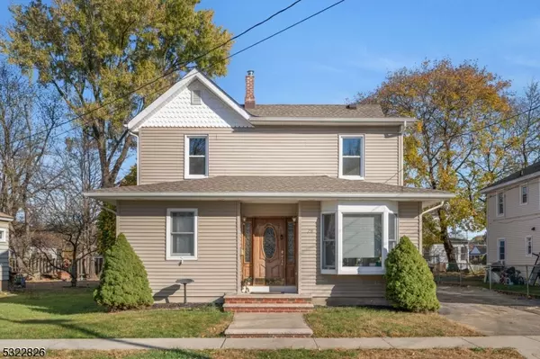 28 Ryerson Ave, Bloomingdale Boro, NJ 07403