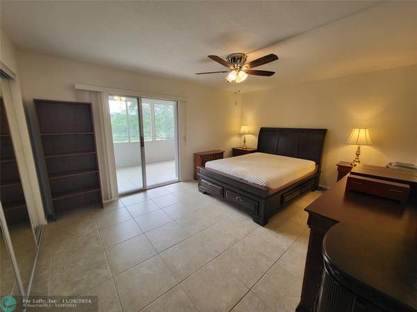 Deerfield Beach, FL 33442,3015 Berkshire A  #3015