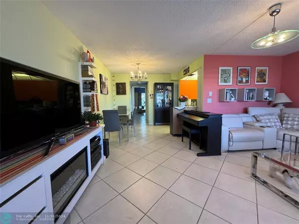 Deerfield Beach, FL 33442,3058 Cambridge C  #3058