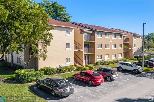 1162 Lake Terry Dr  #57-H, West Palm Beach, FL 33411