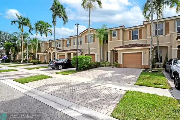 Sunrise, FL 33326,260 Riverwalk Cir