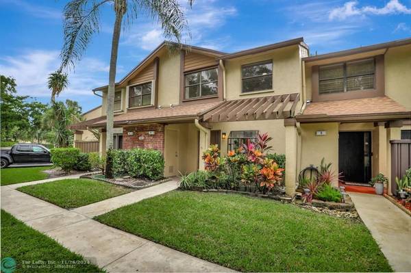 Coconut Creek, FL 33063,3963 Cocoplum Cir  #3963B