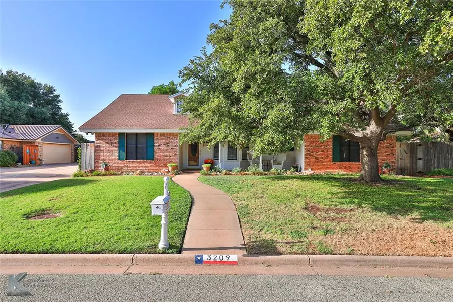 3209 Woodlake Drive, Abilene, TX 79606