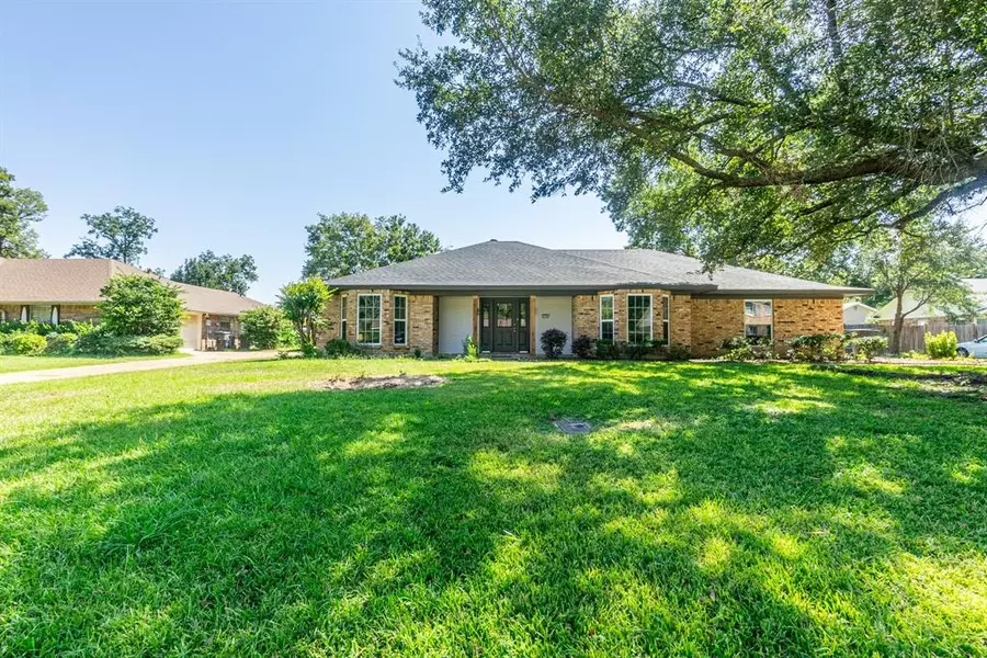 2202 Landau Lane, Bossier City, LA 71111