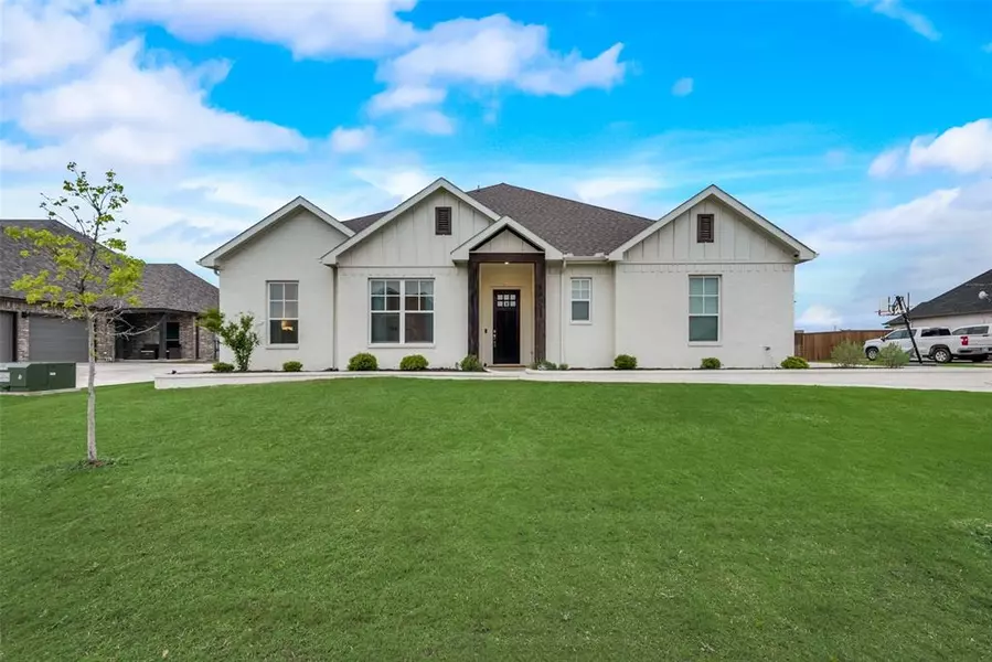 14925 Lost Wagon Street, Justin, TX 76247