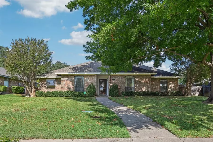 1223 Teakwood Drive, Duncanville, TX 75137