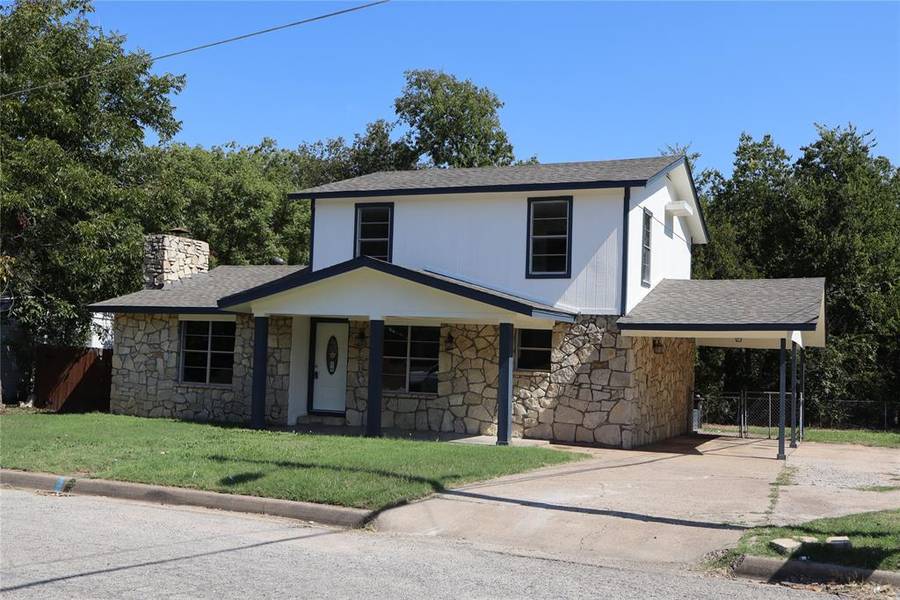 302 Harmon Street, Weatherford, TX 76086