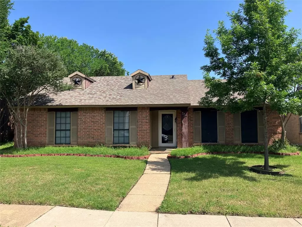 Allen, TX 75002,527 English Oak Drive