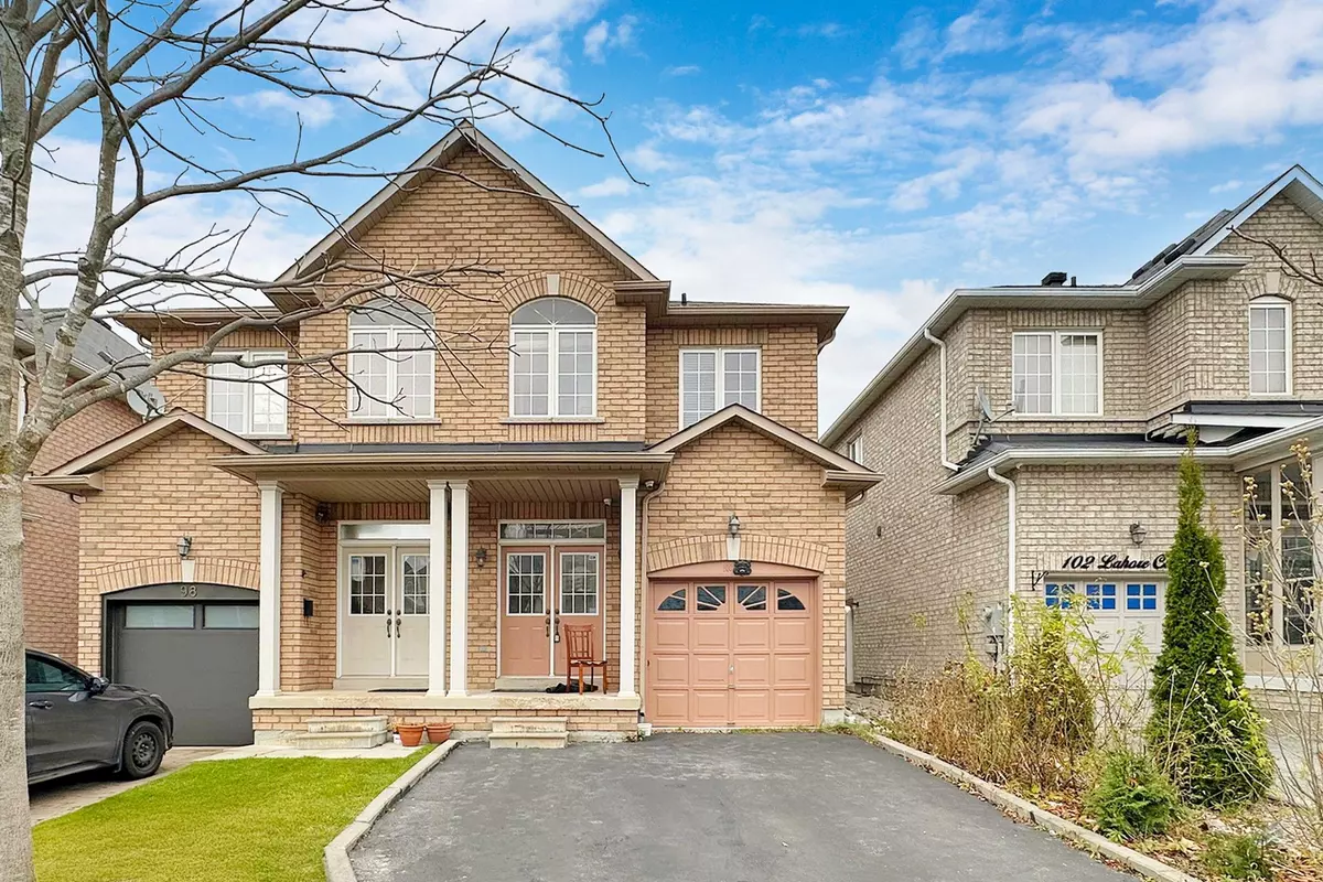 York, ON L3S 0A7,100 Lahore CRES