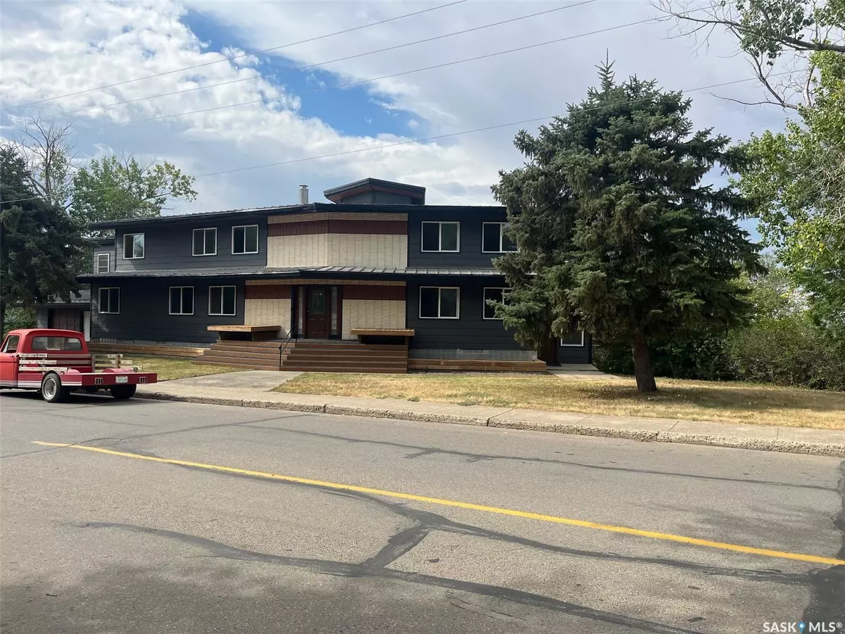 Estevan, SK S4A 0E3,1130 Valley STREET