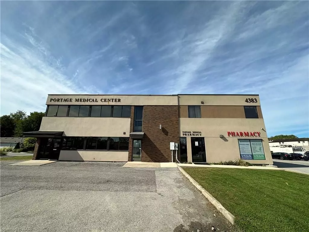 Niagara Falls, ON L2E 6A6,4383 PORTAGE RD #201