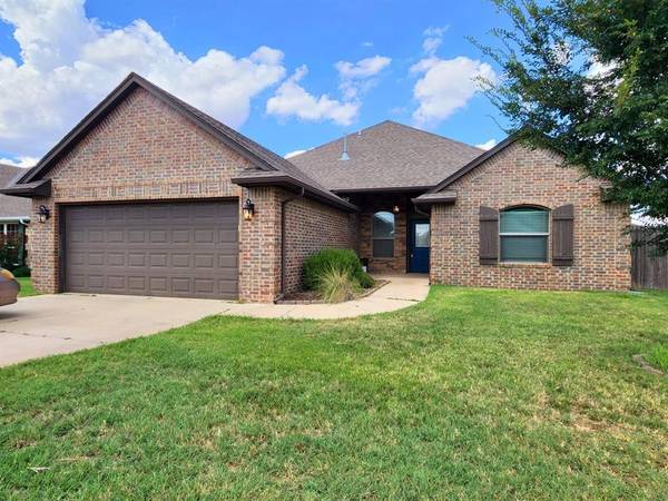 11309 NW 104th Street, Yukon, OK 73099