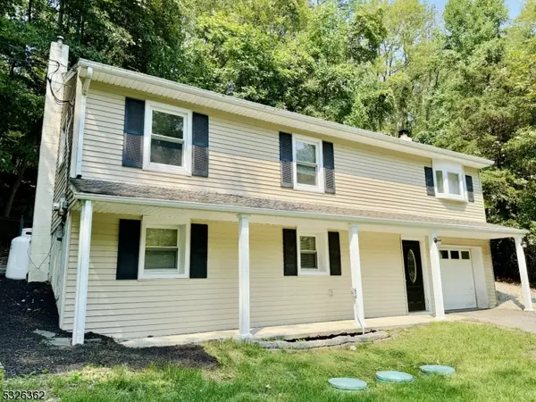 10 Panorama Dr, Vernon Twp., NJ 07461