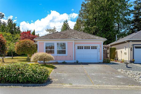 650 Windward Way,  Qualicum Beach,  BC V9K 2K4