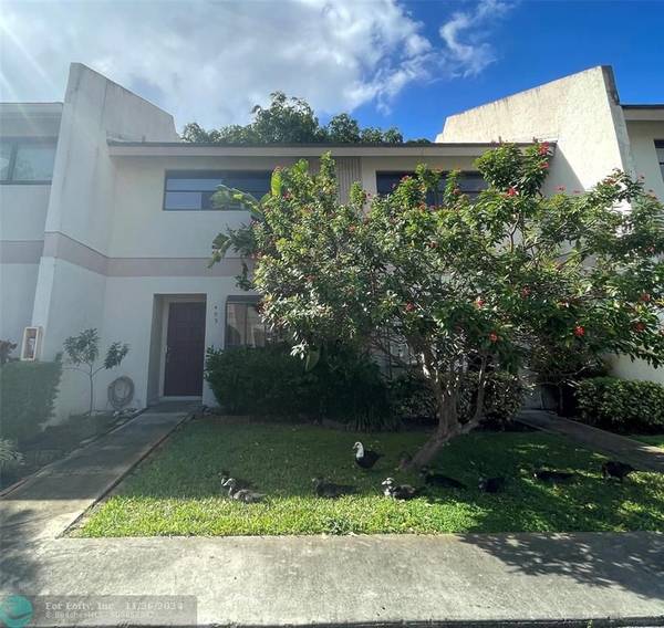 2700 S Oakland Forest Dr  #403, Oakland Park, FL 33309