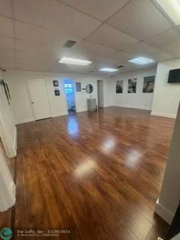 Fort Lauderdale, FL 33308,2800 E Commercial Blvd  #209