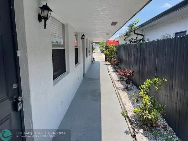 Lake Worth Beach, FL 33460,1115 19th Ave  #3