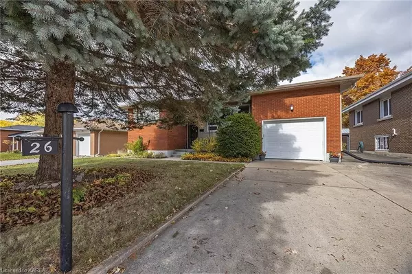 Kingston, ON K7M 2W3,26 MICHAEL GRASS CRES