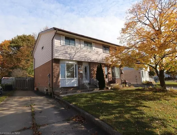 Niagara Falls, ON L2G 7J6,7702 JUBILEE DR