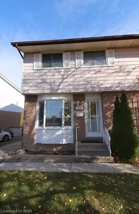 Niagara Falls, ON L2G 7J6,7702 JUBILEE DR