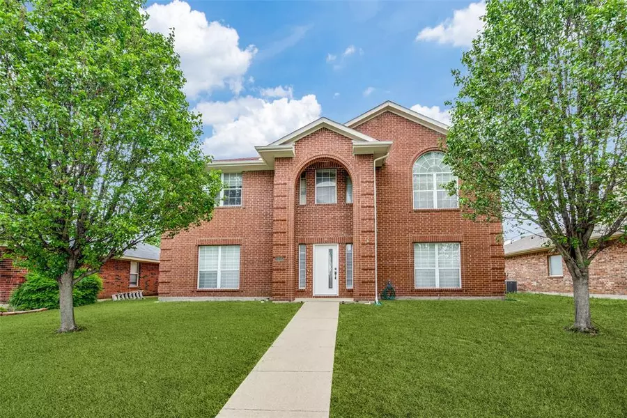 1015 Winslow Drive, Allen, TX 75002