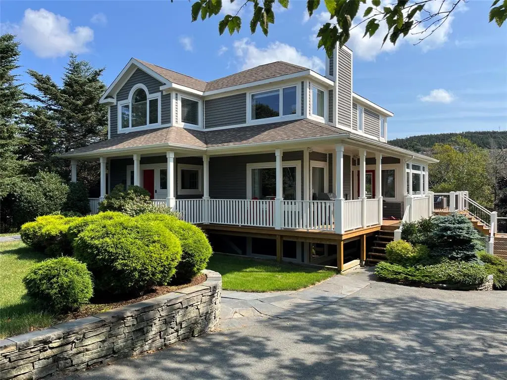 Logy Bay-middle Cove-outer Cove, NL A1K 4B4,106 Lower Road