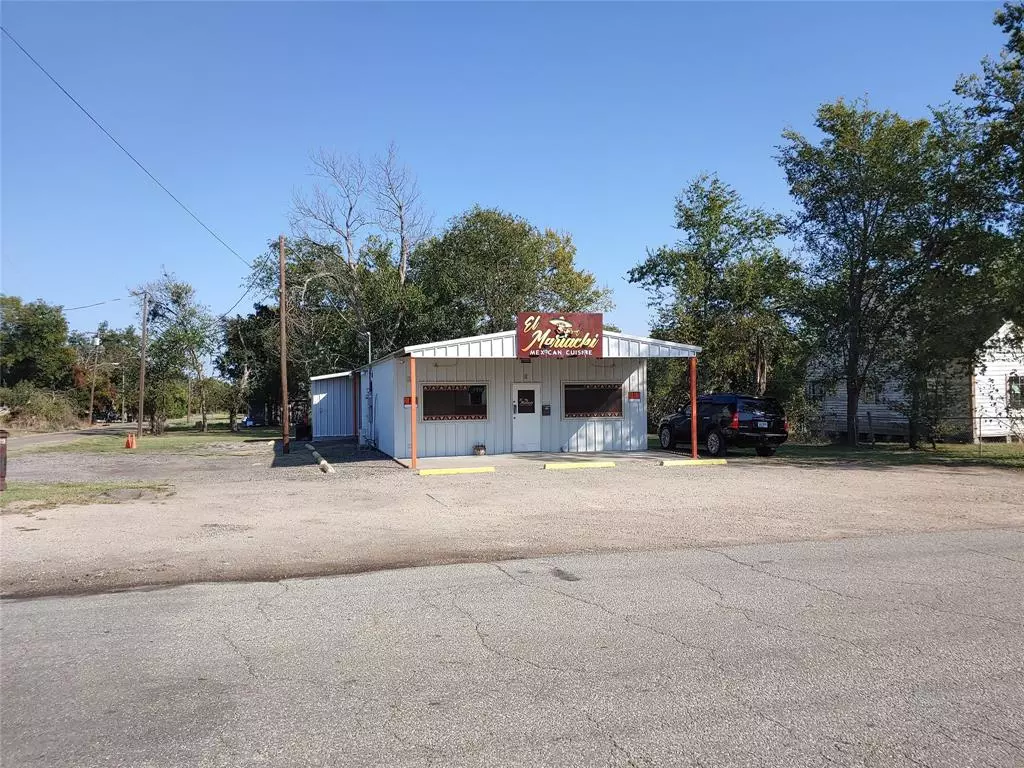 Honey Grove, TX 75446,712 N 14th Street