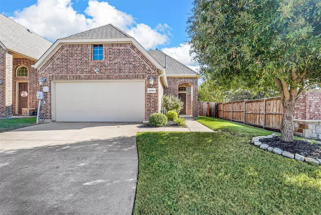 Mckinney, TX 75072,1525 Lauren Creek Lane