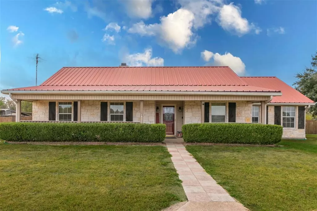 Teague, TX 75860,1201 US Highway 84 W