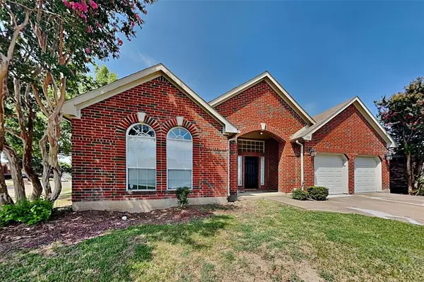 236 Jennifer Lane, Arlington, TX 76002