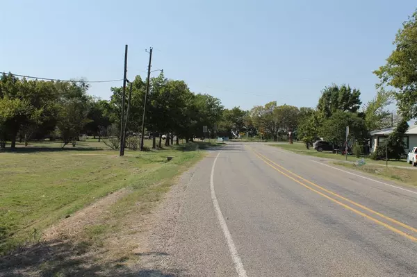 Celeste, TX 75423,2 Acre + or - FM 272