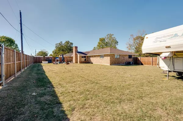 Midlothian, TX 76065,101 Hillcrest Street