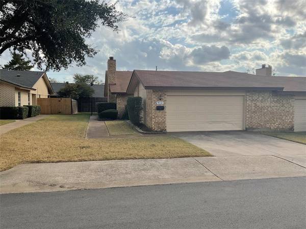 912 Harwood Road, Bedford, TX 76021