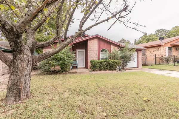 5124 Anderson Street, Fort Worth, TX 76105