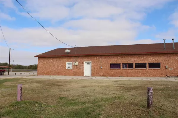 Coleman, TX 76834,1401 Highway 84 Bypass