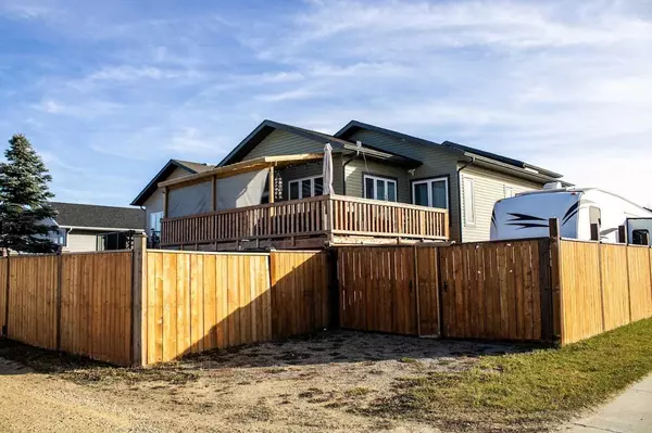 Blackfalds, AB T4M0H5,1 Murphy Close