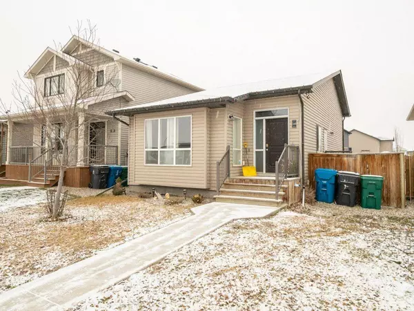 Lethbridge, AB T1J5J3,348 Crocus TER West