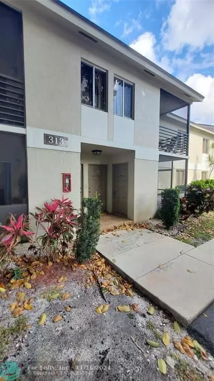 Pompano Beach, FL 33069,313 GARDENS DR  #102