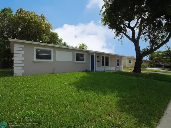 4920 NW 15th St, Lauderhill, FL 33313