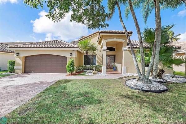 Weston, FL 33326,833 Verona Lake Dr