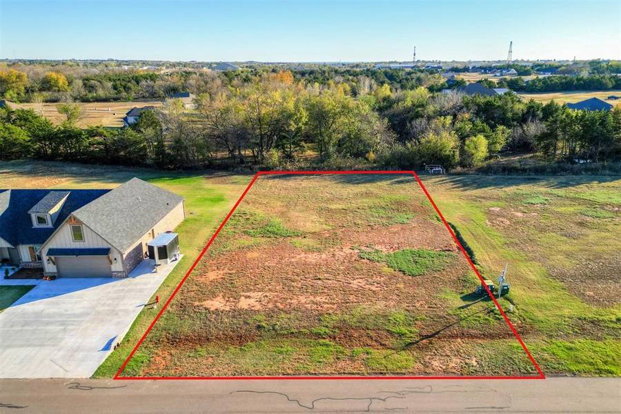 309 E Blanco Bend Drive, Stillwater, OK 74074