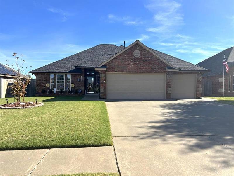 716 N Pheasant Way, Mustang, OK 73064