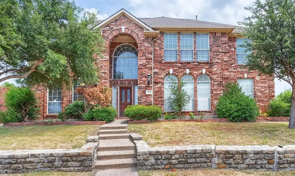 7505 Larchmont Drive, Dallas, TX 75252