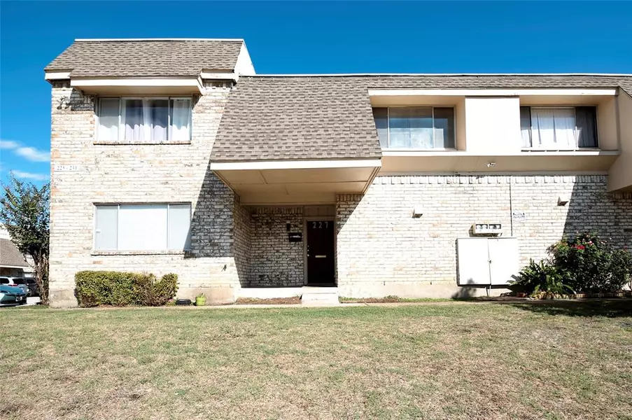 227 Trellis Place, Richardson, TX 75081