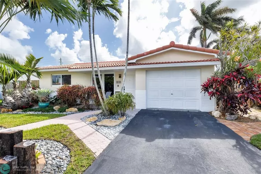 214 SE 3rd Pl, Dania Beach, FL 33004