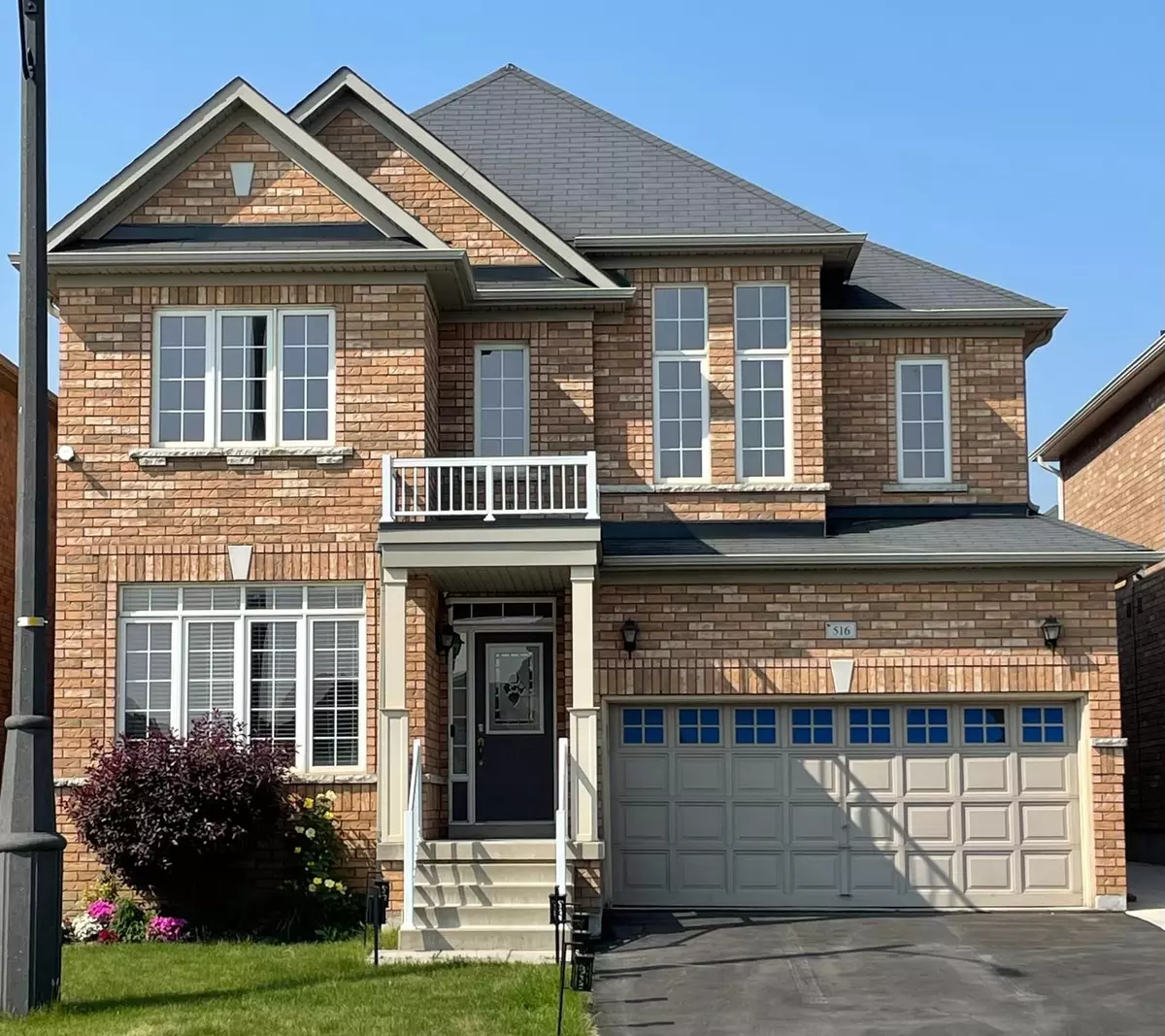 Brampton, ON L7A 0L2,516 Van Kirk DR