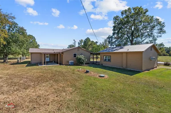 Frierson, LA 71027,409 Friendship Road