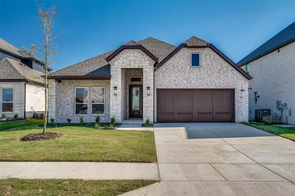 1817 Valencia Drive, Little Elm, TX 75068